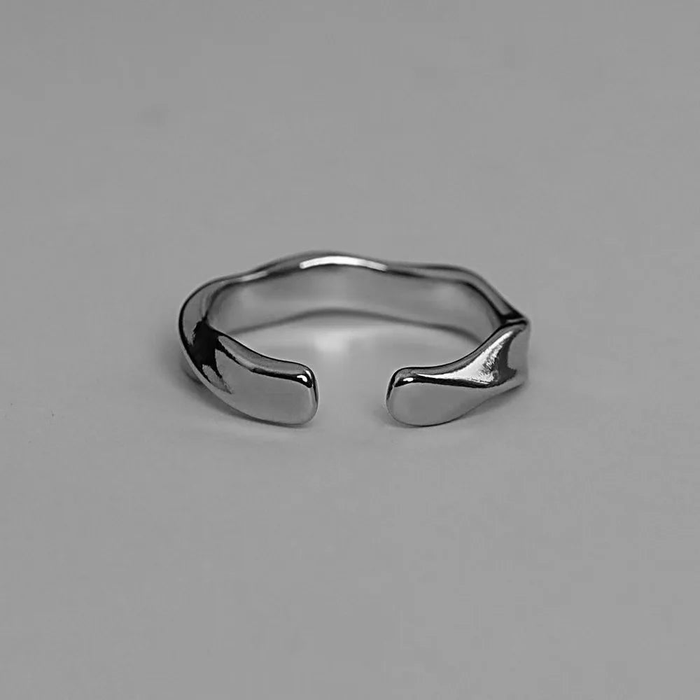 Mobius Wave Ring Silver Color Alloy Open Ring For Women Simple Retro Men Jewelry Trend Accessories