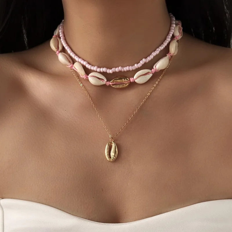 Bohemian Beach Shell Conch Beaded Necklace for Women Summer Ocean Style Seashell Starfish Pendant Choker Vacation Party Jewelry