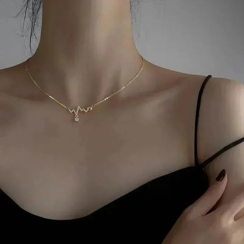 2025 New Women's Pearl Necklace Kpop Gold Color Beads Pendant Necklaces Goth Double Layer Chain Choker for Women Fashion Jewelry